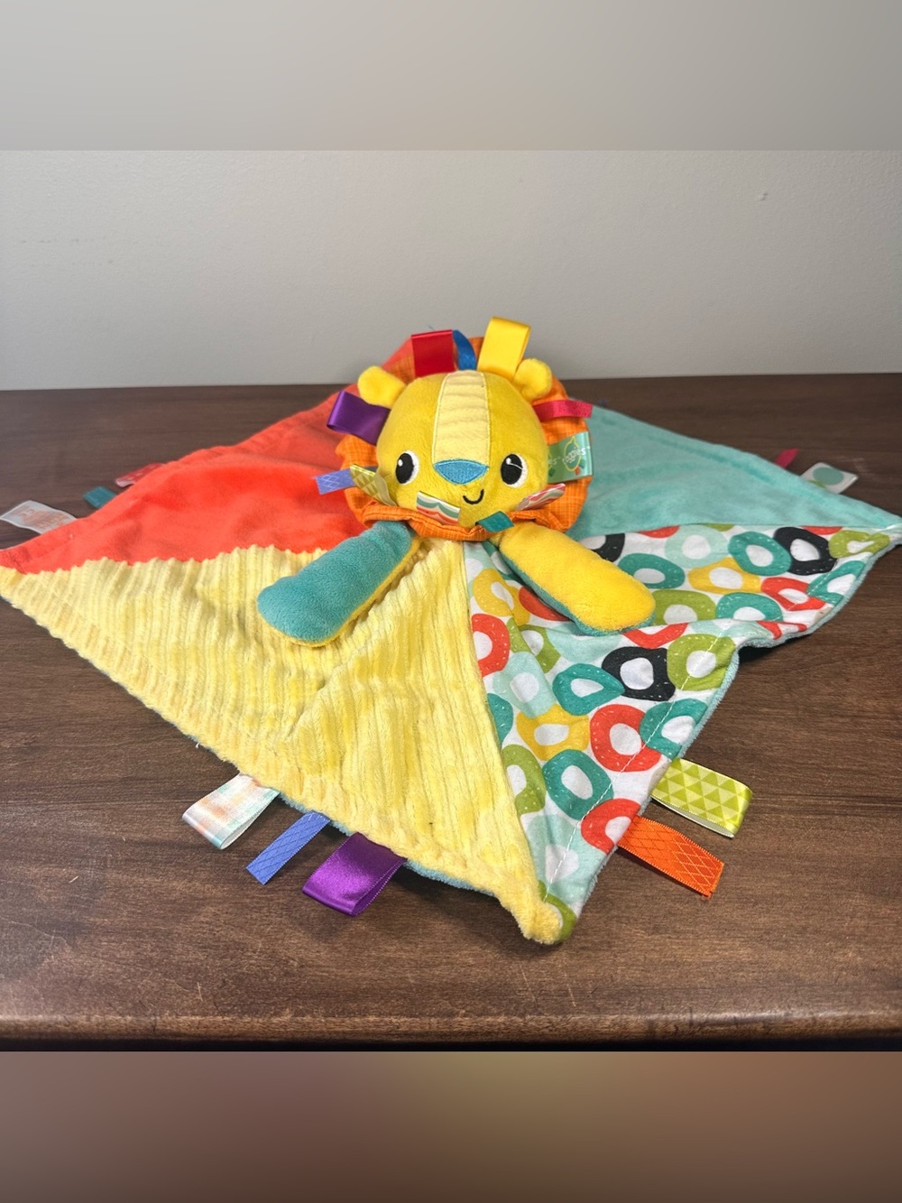 Bright Starts Taggies Lion Plush Baby Lovey Blanket Textures Yellow Aqua 14"